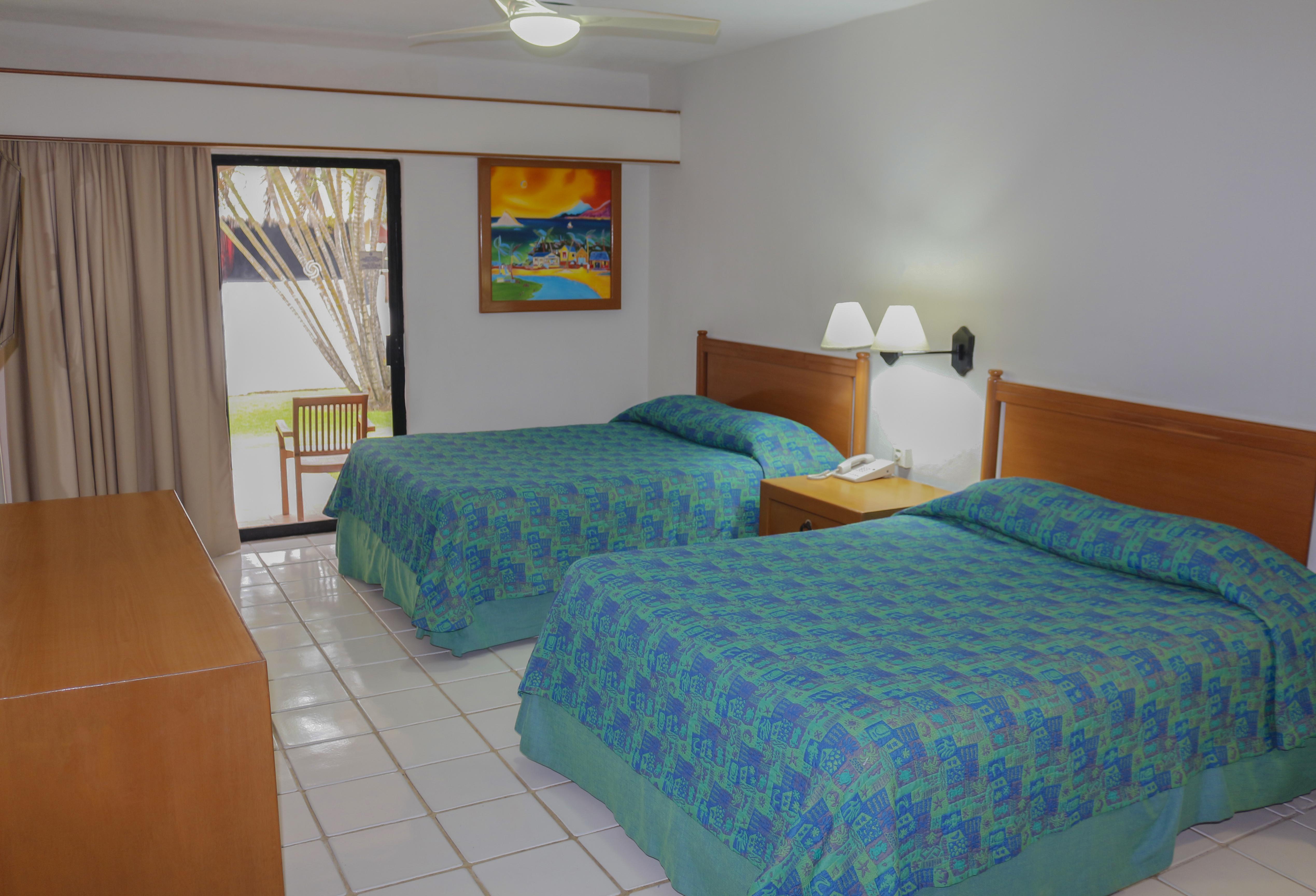 Plaza Pelicanos Club Beach Resort All Inclusive Puerto Vallarta Bagian luar foto