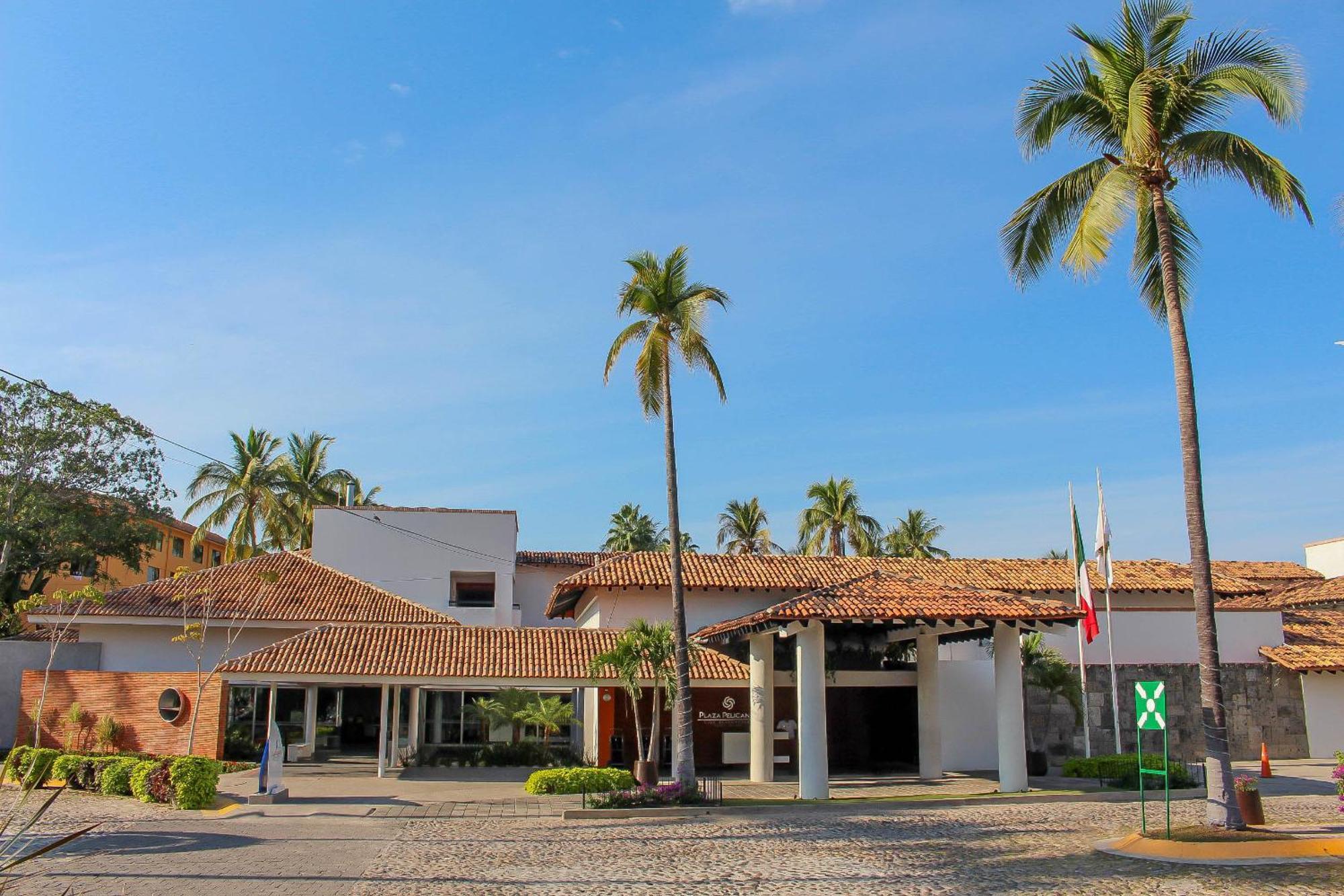 Plaza Pelicanos Club Beach Resort All Inclusive Puerto Vallarta Bagian luar foto